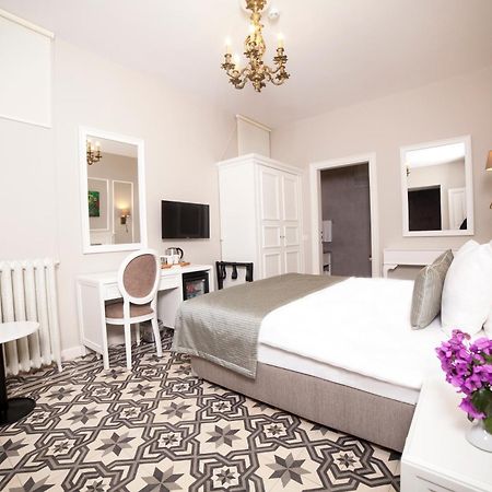 Triada Hotel Bueyuekada Adalar Ngoại thất bức ảnh