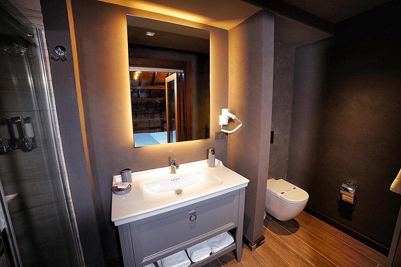 Triada Hotel Bueyuekada Adalar Ngoại thất bức ảnh