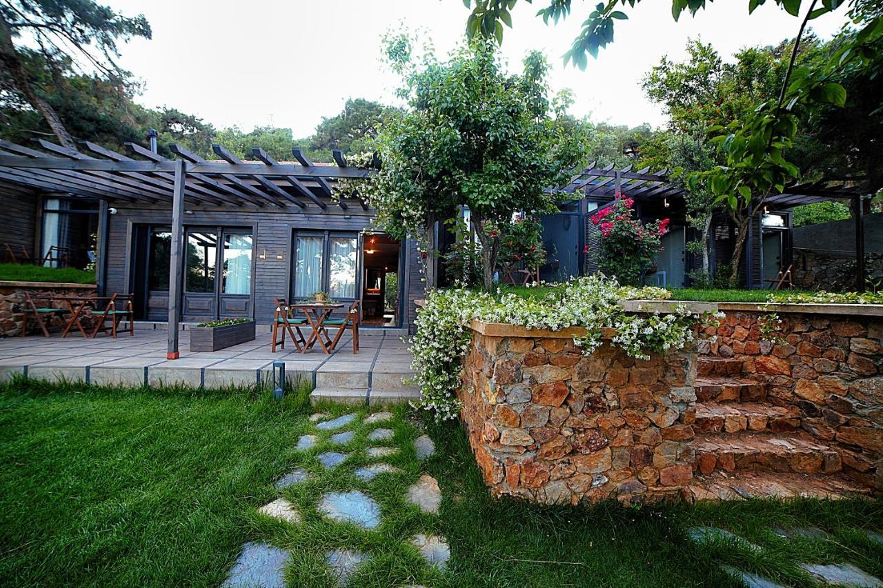 Triada Hotel Bueyuekada Adalar Ngoại thất bức ảnh