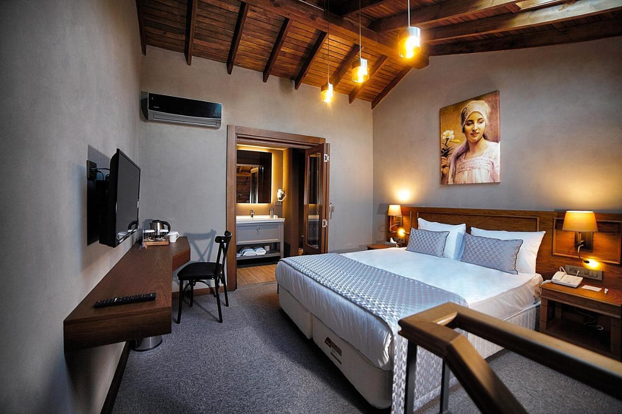 Triada Hotel Bueyuekada Adalar Ngoại thất bức ảnh