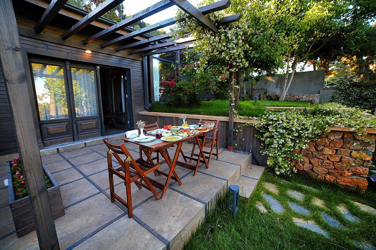 Triada Hotel Bueyuekada Adalar Ngoại thất bức ảnh